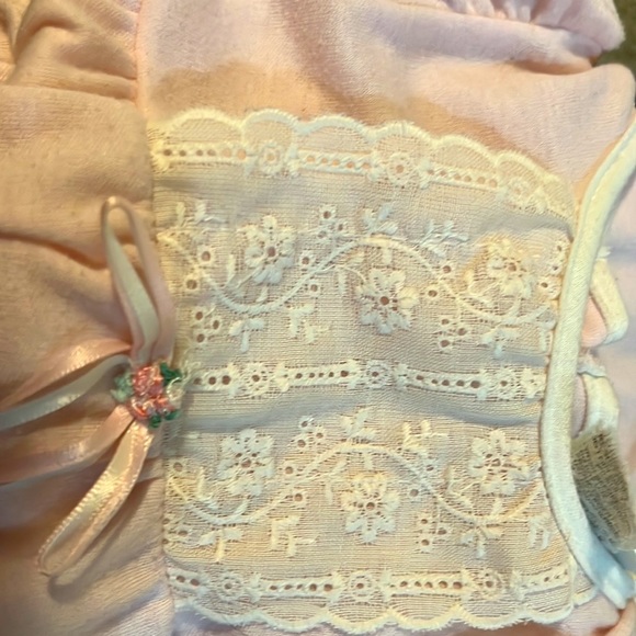 COPY - Baby Dior - Picture 2 of 5